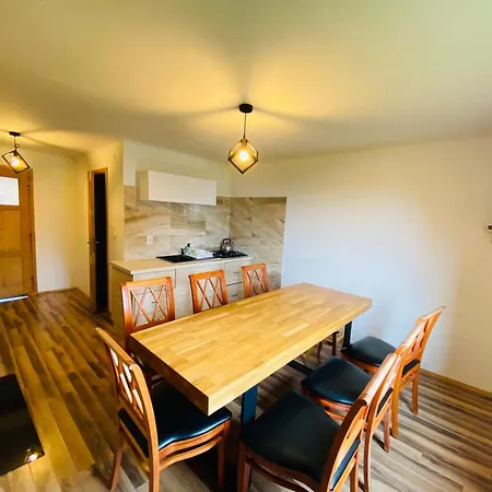 Chalet Caloroczne W Gorach